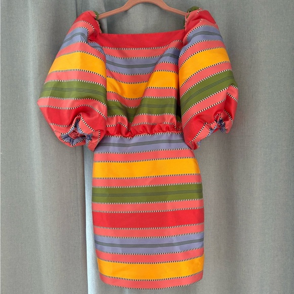 Dresses & Skirts - NWT colorful dress